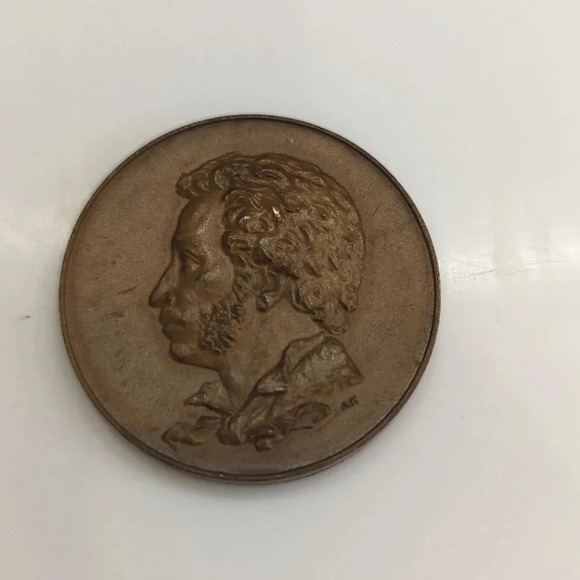 Classics of Russian Literature Bronze Medallions - Picture 8 of 11